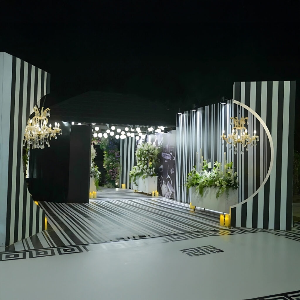 11.-J-stand-passage-installation-with-chandelier