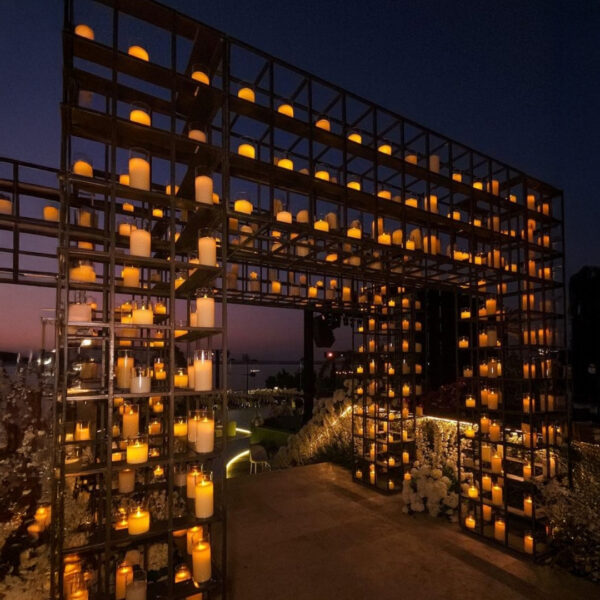 18.-Night-Entry-Decor