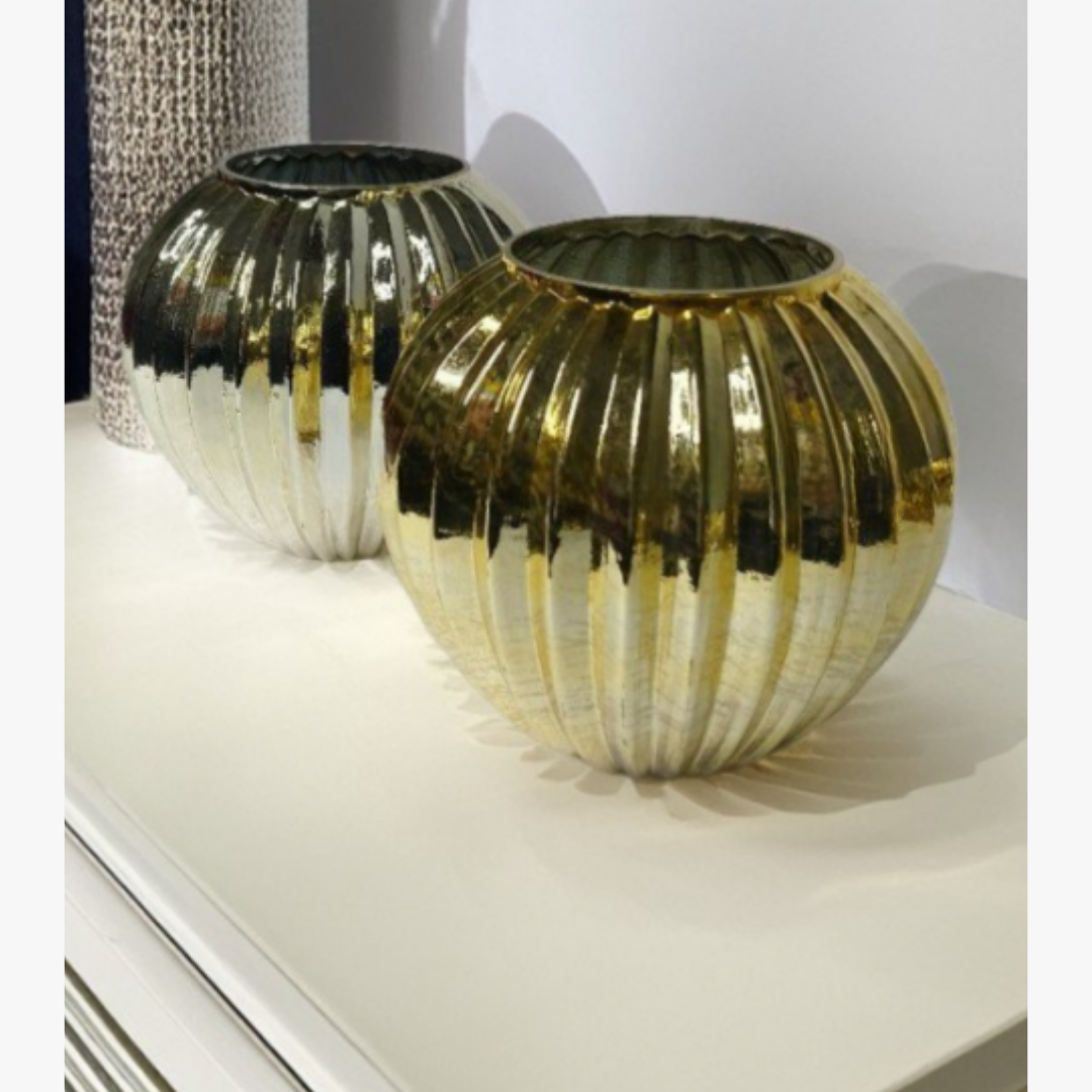 5.2 Antique Glass Pot